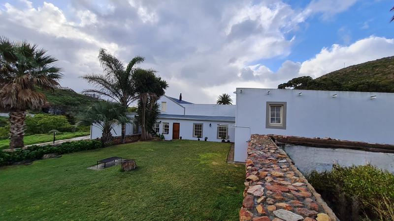 5 Bedroom Property for Sale in Vakansieplaas Western Cape